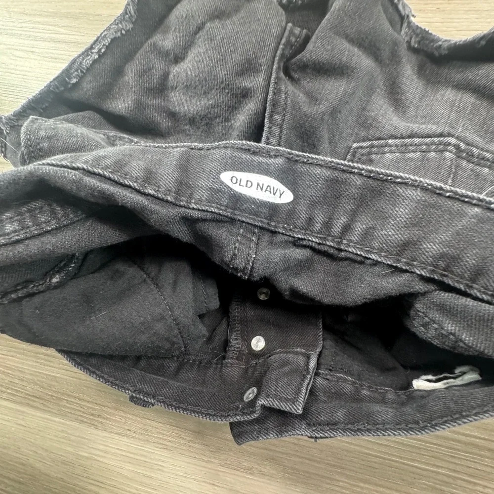 Old Navy Girls Black Distressed Denim Shorts Button Fly Size 10-12 no size‎ tag